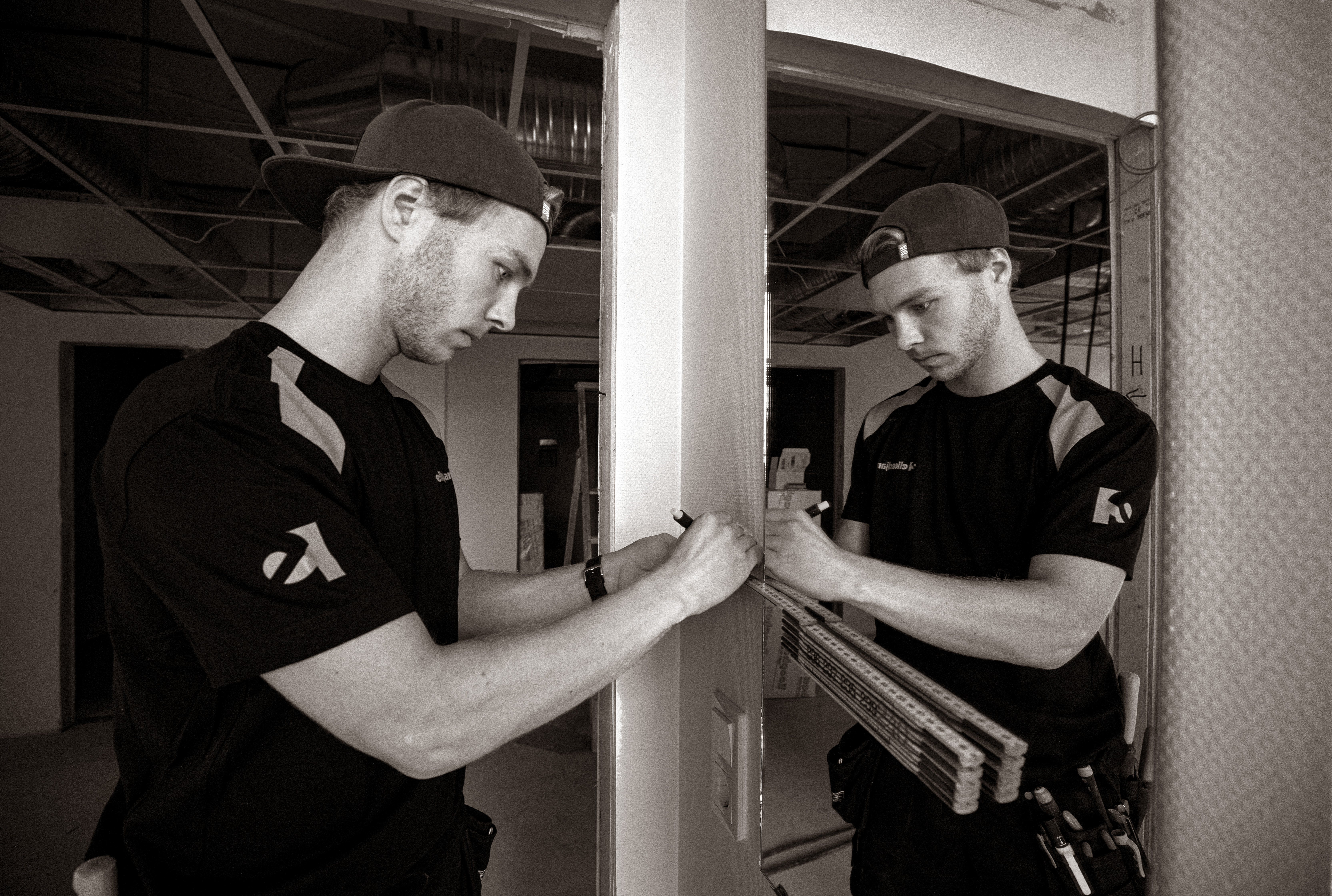 SH Elkedjan 2019Sep03 01274S Red